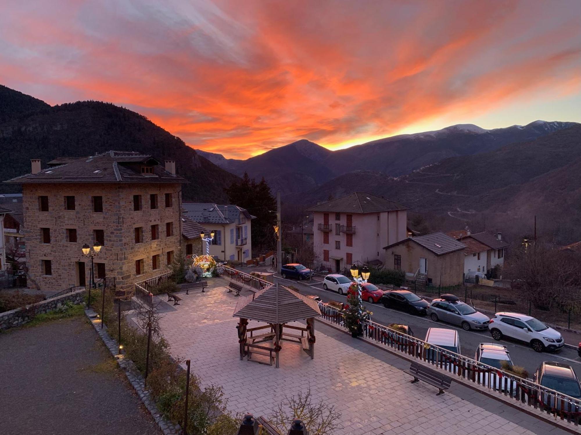 Apartment Magnifique Cosy Et Familial Valdeblore
